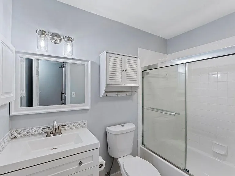 3139 Millwood Ter #2240 — Photo 13