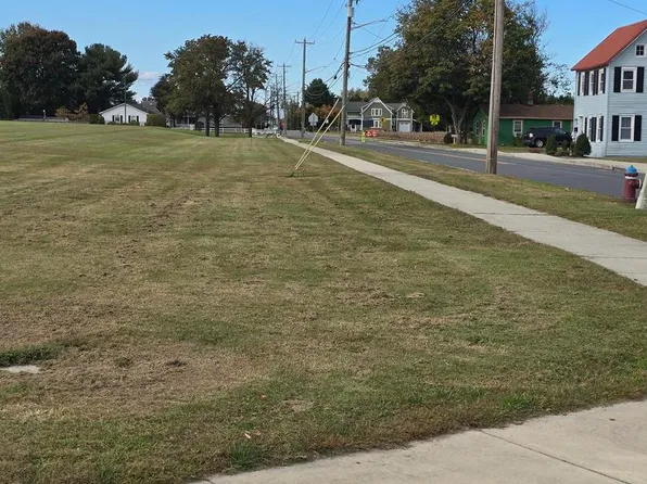 512-514 516 Mulberry St, Milton, DE 19968