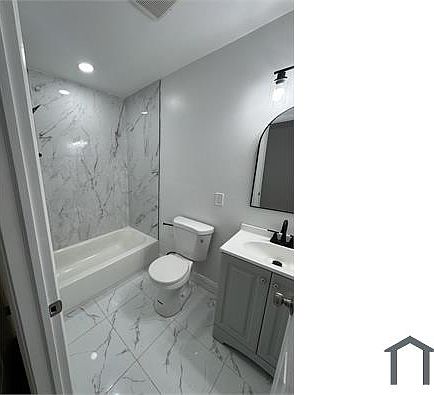 3rd image of 1105 McKean Ave