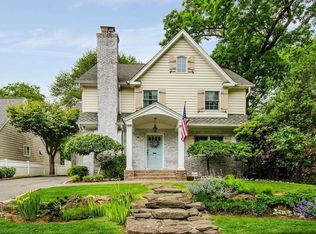 50 Edgewood Rd, Valley Stream, NY 11580