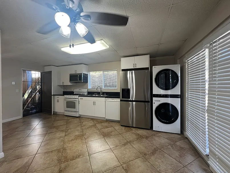 4938 W Point Loma Blvd #B