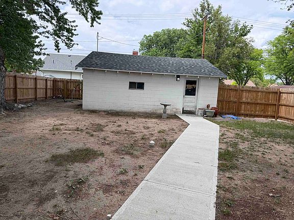 3rd image of 1182 3rd St