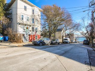 29 Saint Lawrence St #4, Portland, ME 04101