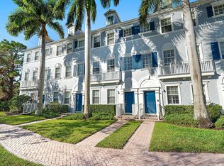 238 W Thatch Palm Circle, Jupiter, FL 33458