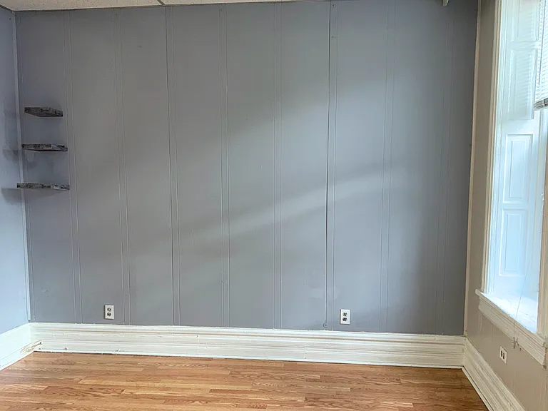 940 W 31st Pl #1R — Photo 3