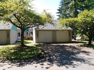 10505 NE 115th Ln #102, Kirkland, WA 98033