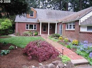 1038 Bayberry Rd, Lake Oswego, OR 97034