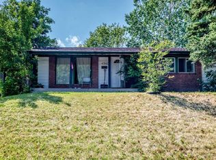 4940 E Rundlewood Rd NE, Calgary, AB T1Y 1B4