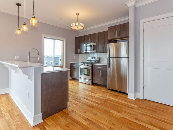 5th image of 3 Perrine Ave