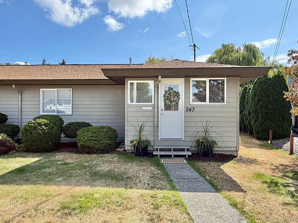 243 Apple St
