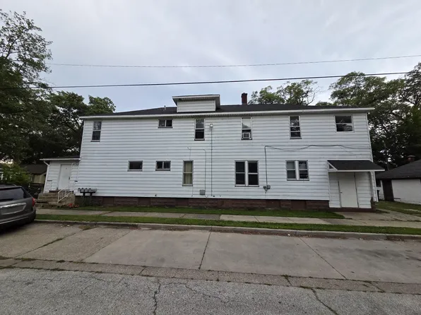 1607 Elwood St, Muskegon, MI 49442