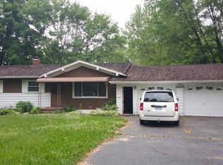 3256 W Coldwater Rd, Mount Morris, MI 48458