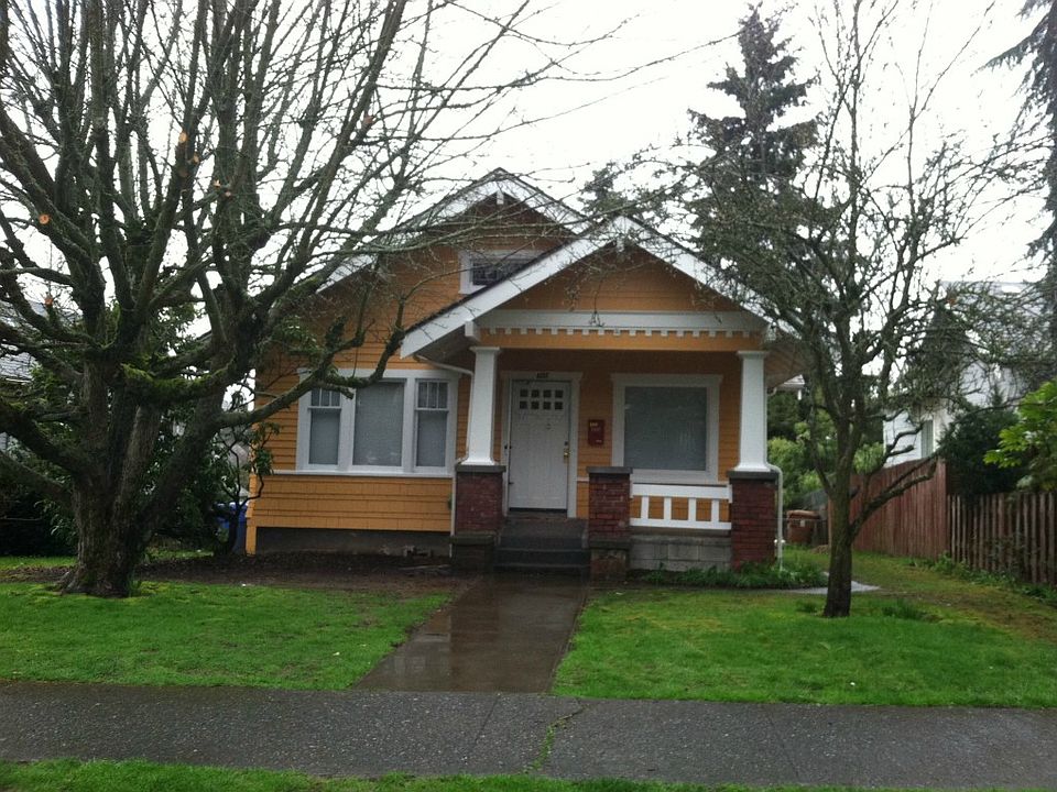1st image of 4135 S J St