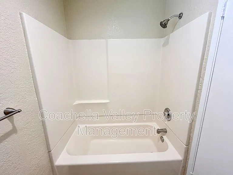 73922 Shadow Mountain Dr #7 — Photo 16