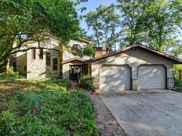 10538 Laws Drive, Mazomanie, WI 53560