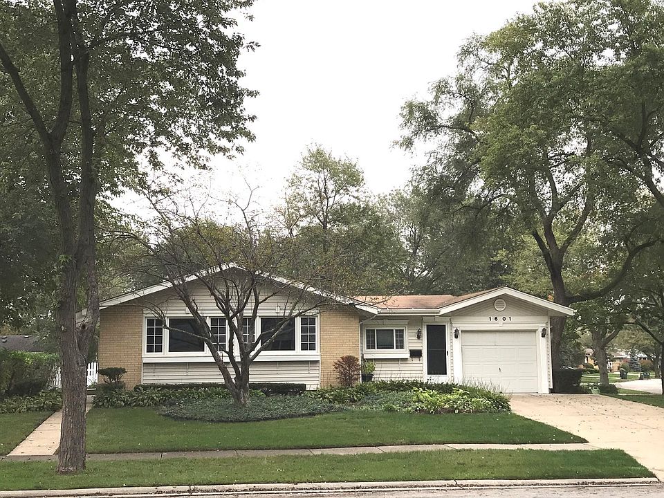 1st image of 1601 N Fernandez Ave