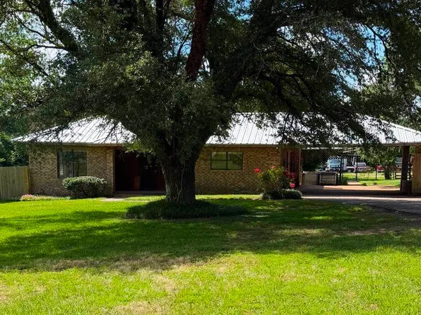 8558 Fm 1251 E, Henderson, TX 75652