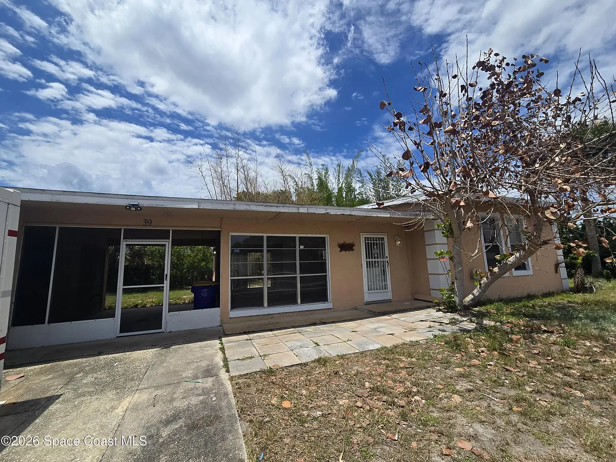 Building Photo - 39 E Azalea Cir