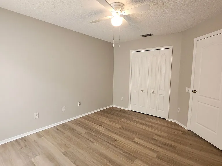 12507 Midpointe Dr — Photo 12