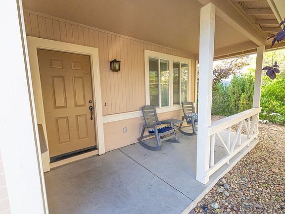 3rd image of 1580 Austin Creek Dr