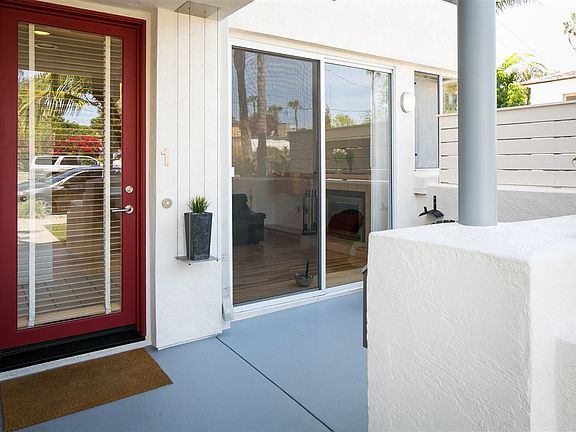 4th image of 4918 Dawes St #1