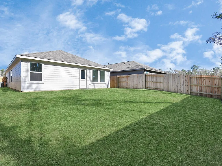 22760 Hackberry Leaf Dr — Photo 19