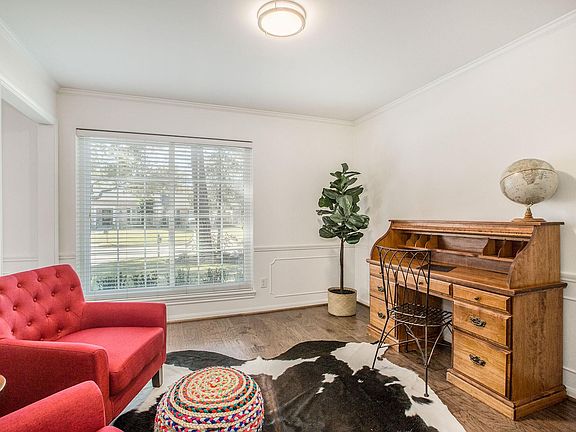 5th image of 1506 Ashford Hollow Ln