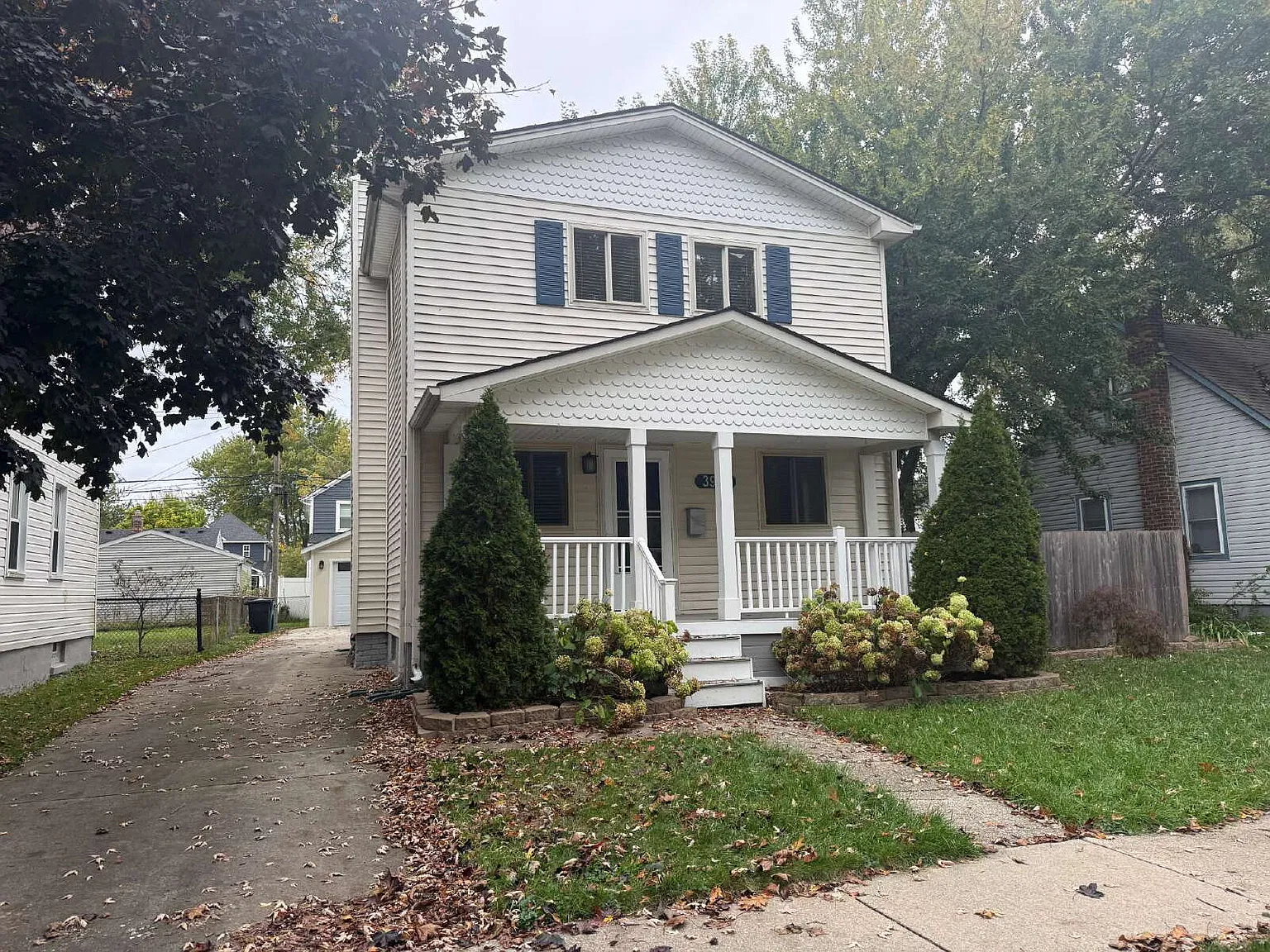 3 bed, 2.0 bath, 1248 sqft, $2,550 — Photo 1