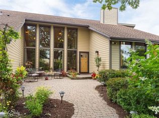 2125 S Shore Dr, Village Of Lakewood, IL 60014