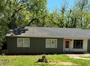 2826 Donaldson Dr, Jackson, MS 39212