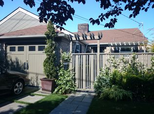 3033 11th Ave W, Seattle, WA 98119