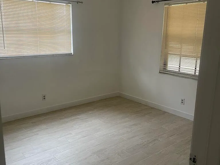 4259 Oak Terrace Dr — Photo 12