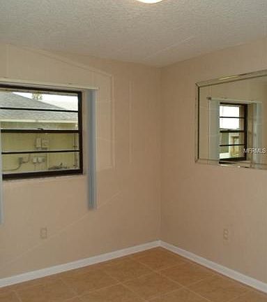 5th image of 33830 Picciola Dr