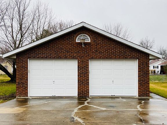4th image of 7462 Brock Dr