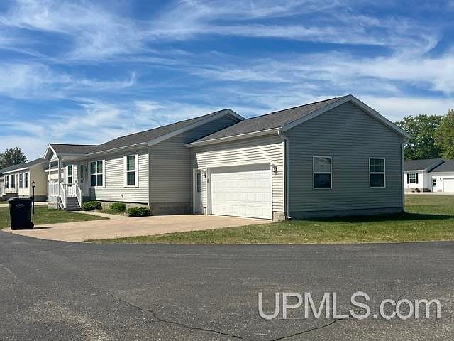 1st image of 57 Kenneally Blvd