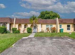9987 87th St, Seminole, FL 33777
