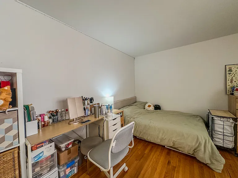 2336 N Commonwealth Ave #403 — Photo 2