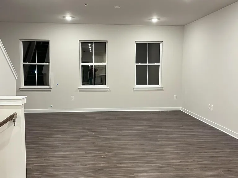 507 Titanium St — Photo 34