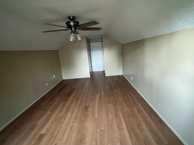 5212 Seaman Dr — Photo 17