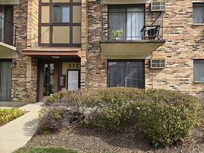 (Undisclosed Address), Carol Stream, IL, 60188