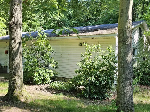 5780 104th Ave, Grand Junction, MI 49056