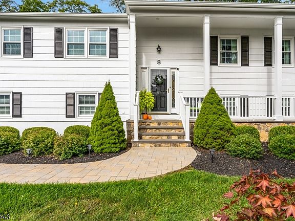 2nd image of 8 Beechwood Rd