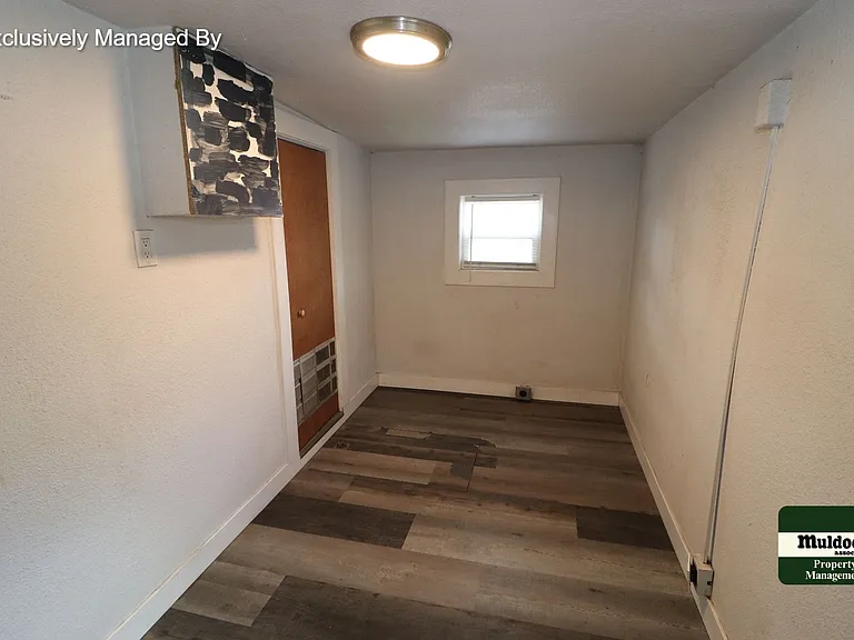1543 Spruce St — Photo 7
