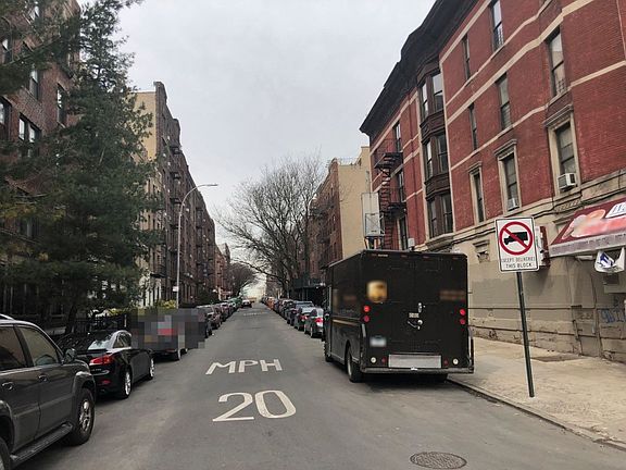 4th image of 400 Lincoln Pl APT 4E