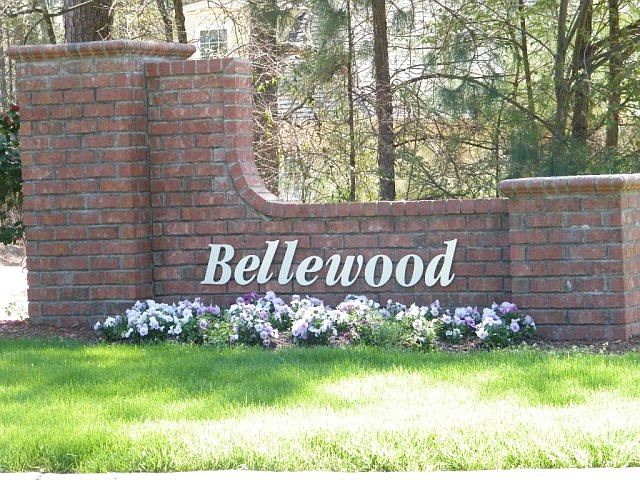 2nd image of 174 Bellewood Dr