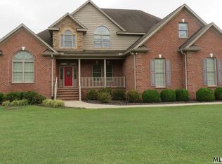 909 Thelma Rd, Roanoke Rapids, NC 27870