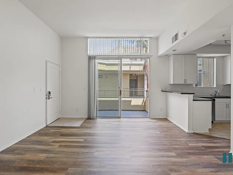 Open-Concept Studio Apartment