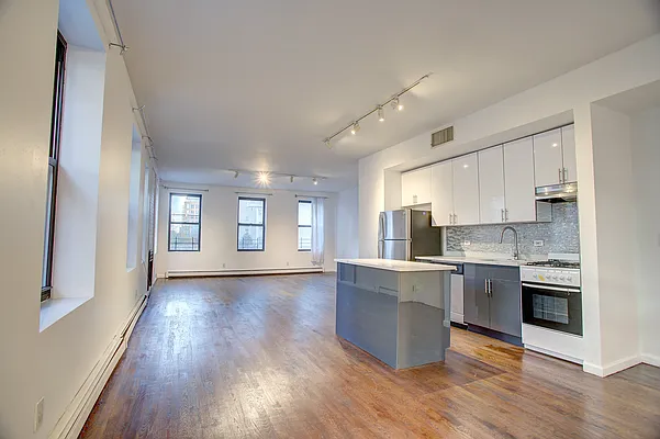 168 East 66th Street #3