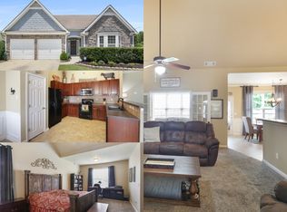 169 Horseshoe Ln, Hiram, GA
