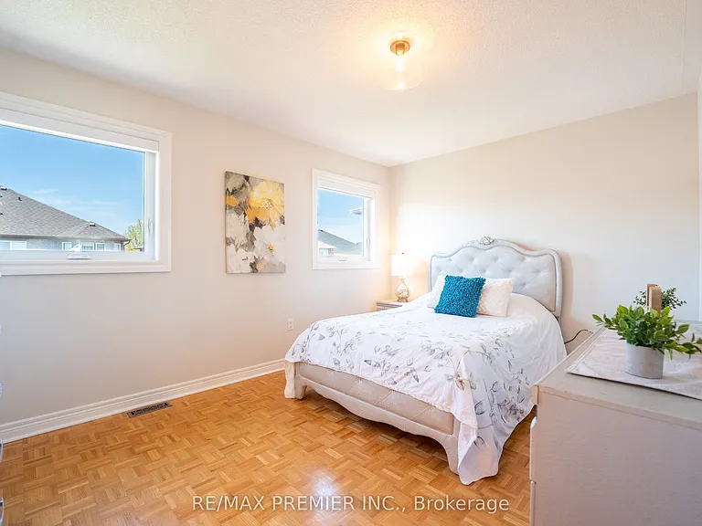 22 Laura Sabrina Dr — Photo 16